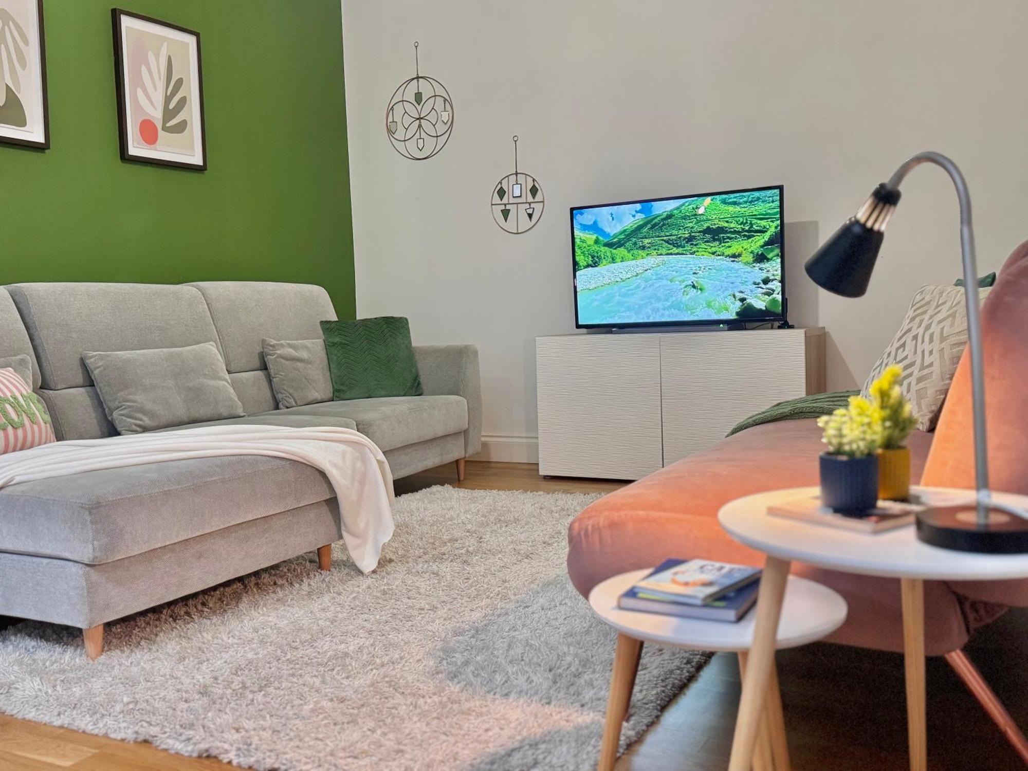 Modern 1-Bed Apt 30Min To Central London & Parking Ngoại thất bức ảnh
