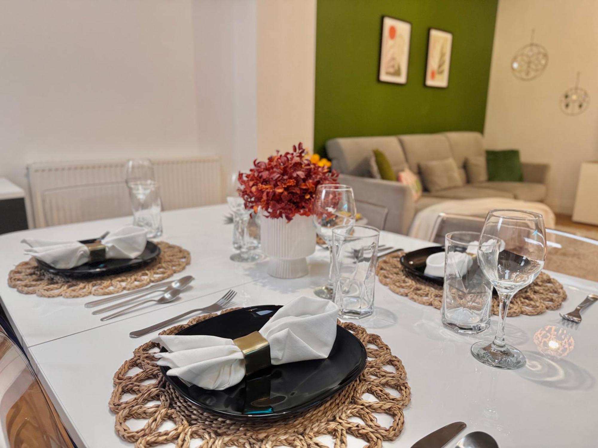 Modern 1-Bed Apt 30Min To Central London & Parking Ngoại thất bức ảnh