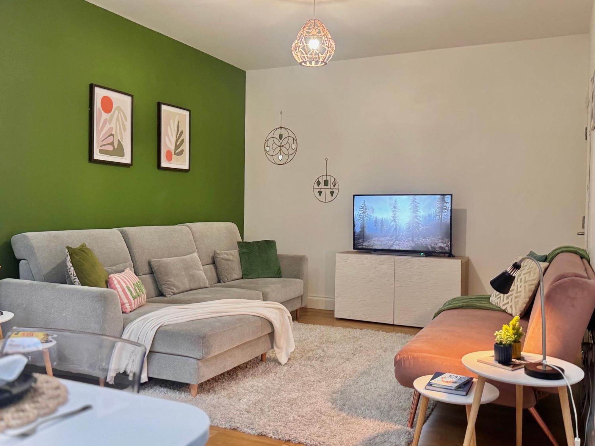 Modern 1-Bed Apt 30Min To Central London & Parking Ngoại thất bức ảnh